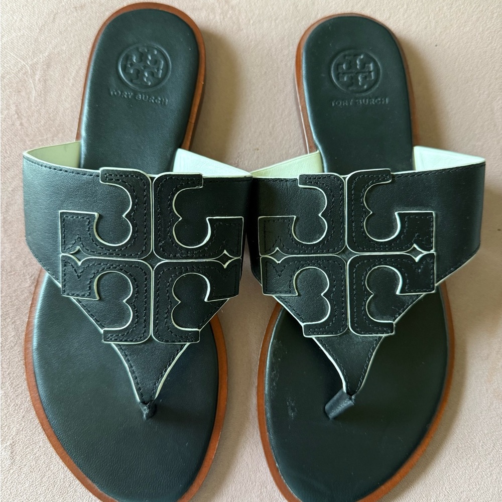 Tory Burch Black Sandals Size 7
